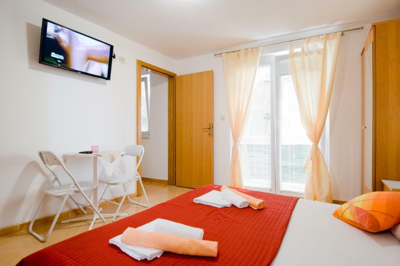 Apartmani Diki Makarska Exterior photo
